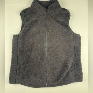 Women’s Fila sport Black fleece vest full zip with pockets size xxl